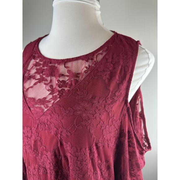 Torrid Babydoll Stretch Lace Cold Shoulder Top Biking Red Plus Size 4 4X - Picture 3 of 15